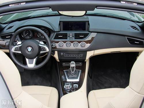  2011Z4