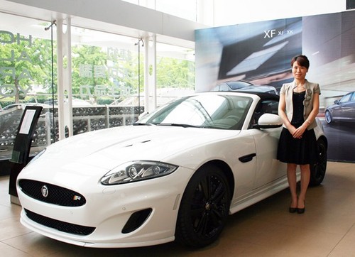 访尊荣亿方集团捷豹品牌总经理王雪彬