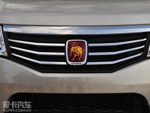 买长安金牛星 送价值1800元华帝燃气灶