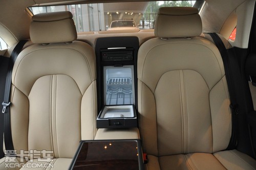 奥迪A8现车2013款天津港保税区年底最低价回馈客户