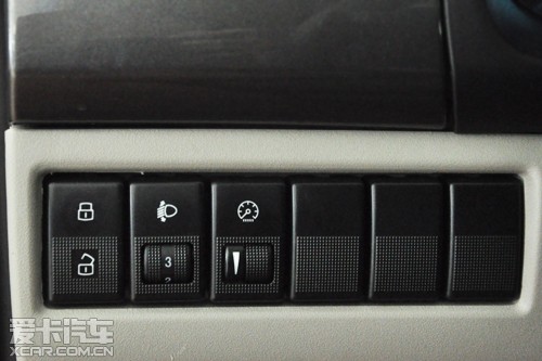 B70