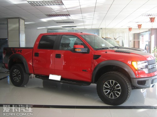 福特猛禽f150红色高配现车温情回馈促销