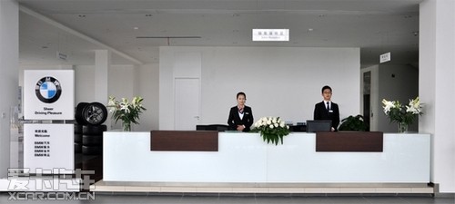 宝马新车报价一览：科技与豪华的新篇章