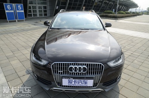 µA4 Allroad quattroȥ