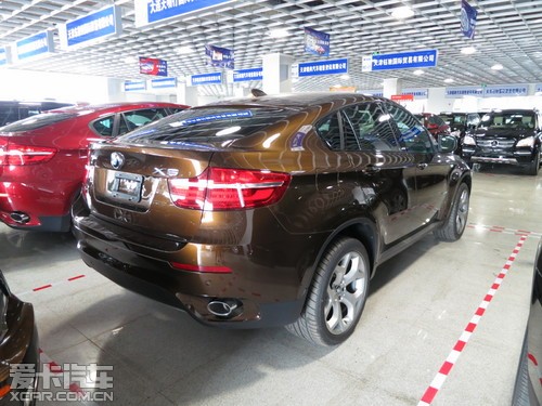 宝马X6新款美规版展厅 天津保税区现车超低价优惠中