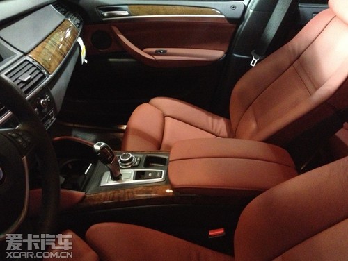 宝马X6美规版新款 天津港三八节酬宾仅售77万售