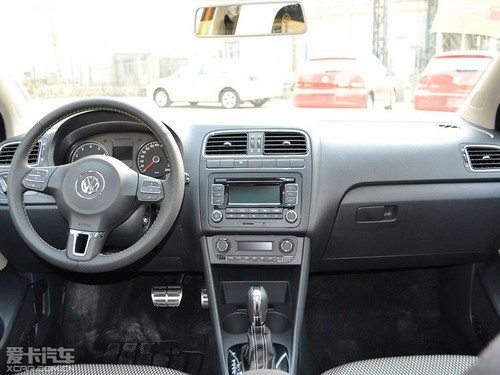 2012Cross Polo
