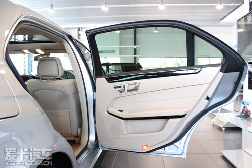 E ȫE E-Classs ˶ sport Sedan