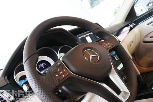 E ȫE E-Classs ˶ sport Sedan