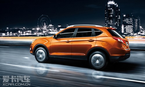 买车何时买优惠最大 xtY87AQ3SG6839.jpg