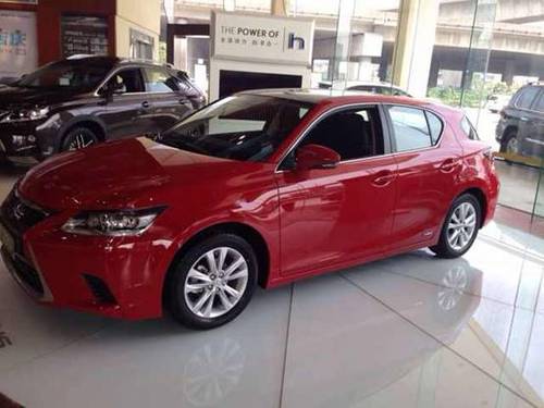 雷克萨斯ct200h烈焰红隆重登陆顺德中升