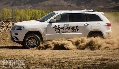 JeepŵͰSummit콢浽
