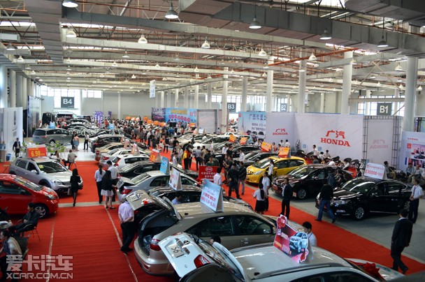 华南城车展