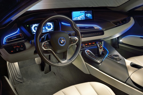 ±BMW i8ȫͻʹ