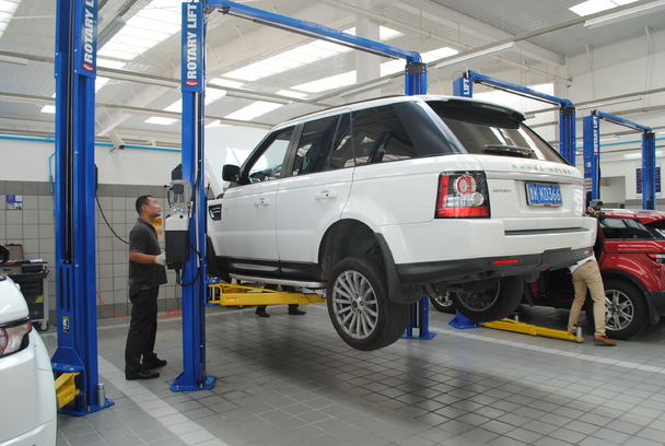 威海捷豹路虎4s中心售后首个开放日