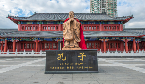 长春宝兴行走进孔仲尼探秘长春孔子庙