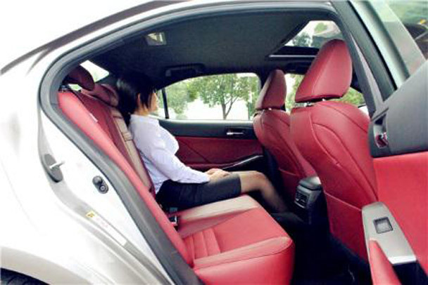 完美主义者独白爱卡试驾is250fsport