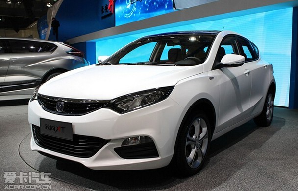 放眼整个市场,我国自有品牌长安致尚xt可以说是开启了我国两厢车