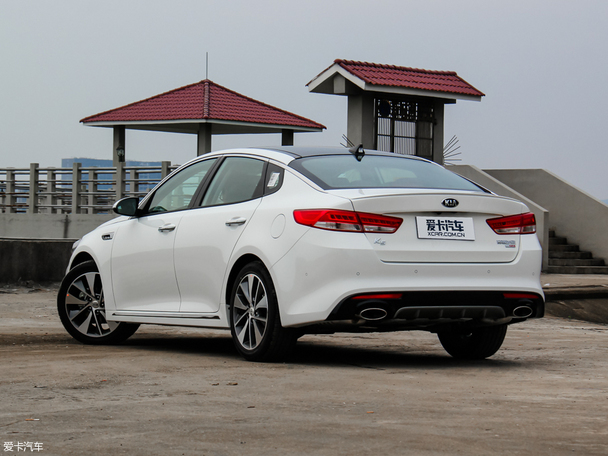 全新起亚k5到店调查 展车已到 接受预定