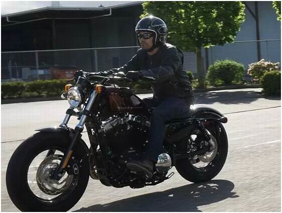 【图文】哈雷的三大魅力:声音、质感、马力