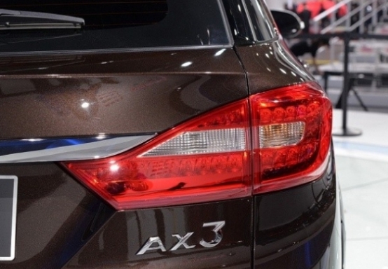 东风风神ax3 11月上市 起售价或8万左右