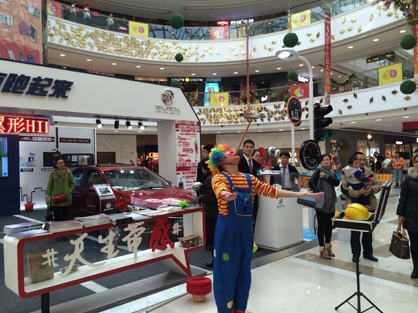 别克威朗gs商超巡展江阴万达站圆满落幕