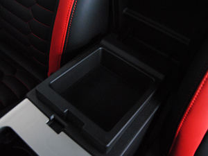 ǽ6 SUV