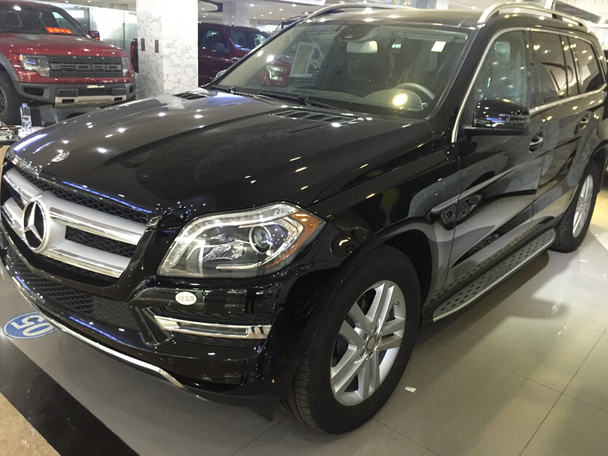 奔驰gl350美规柴油版现车到店