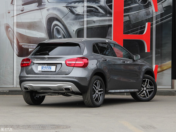 奔驰GLA