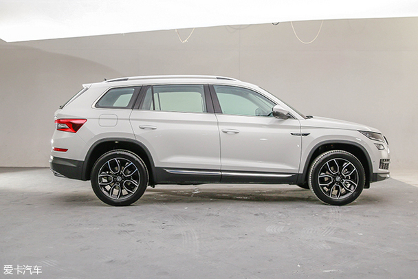 实拍斯柯达柯迪亚克全新大7座中型suv
