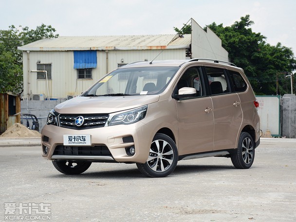 拥有日产成熟的技术 启辰m50v新车到店