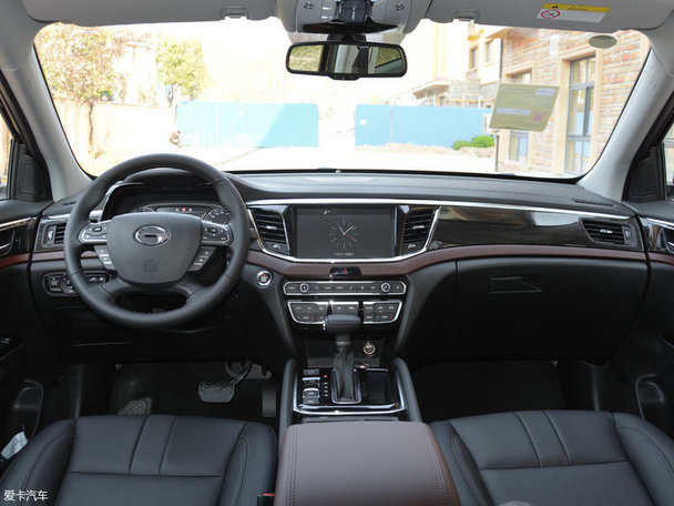 GS8