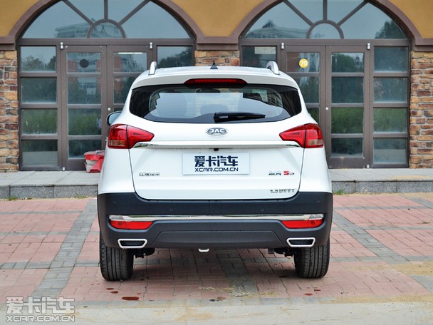 外观方面,瑞风s3智驱系列整体设计延续现款车型,不过对格栅,led日间