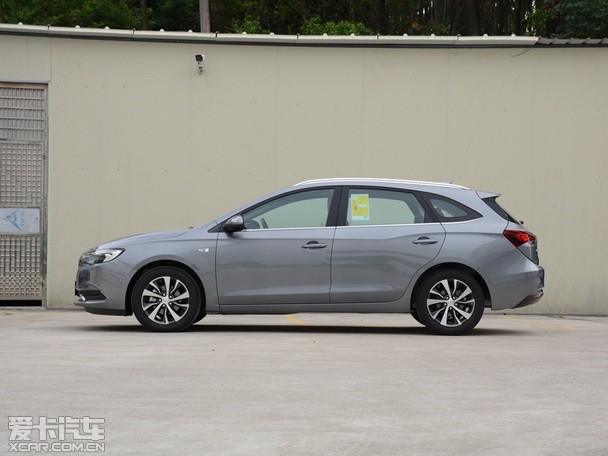 更实用的两厢车静态体验全新别克阅朗