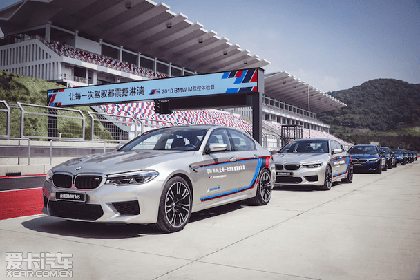 2018 BMW Mݿ