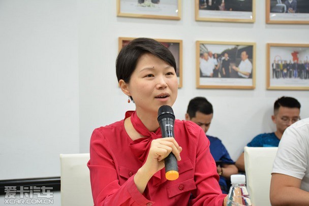 "三网"融合 访星星充电总裁邵丹薇女士