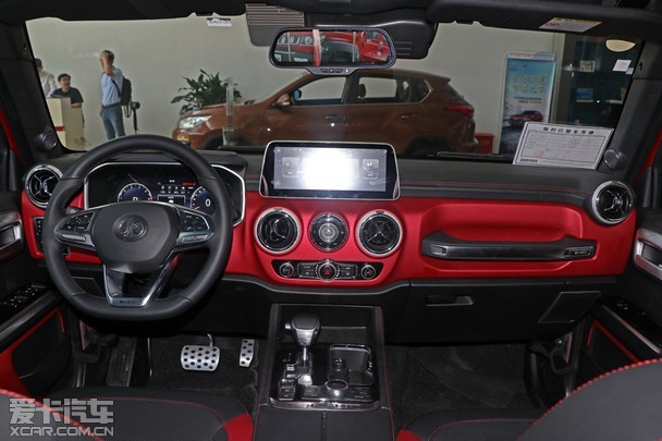 精致的越野硬汉北汽bj40plus南京到店