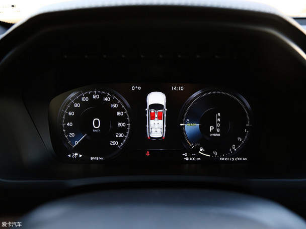 ֶXC90 T8