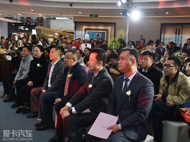 广汽讴歌全新RDX