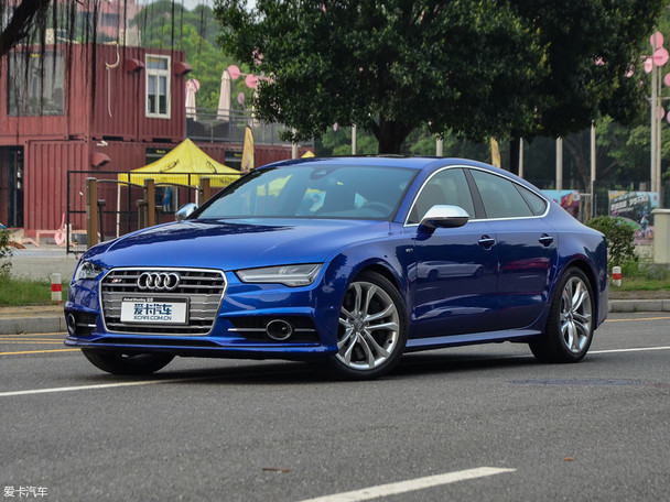 Audi Sport 