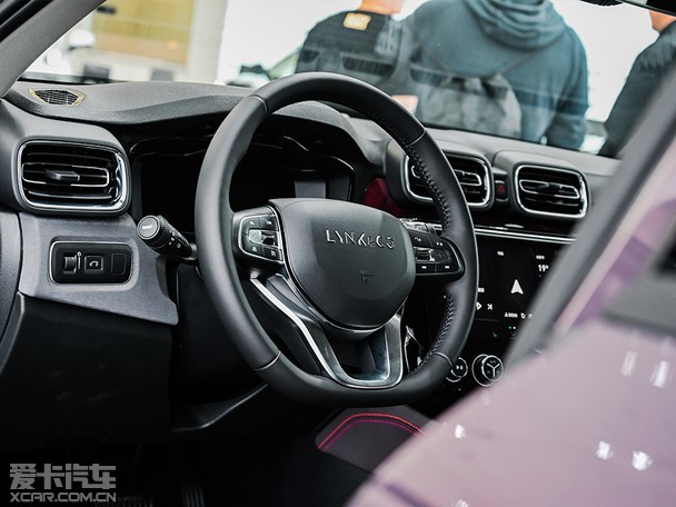 进击的紫色高能实拍领克0220td高能版