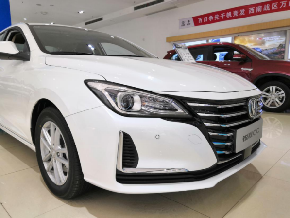 "大有不同"长安锐程cc重庆车谷到店实拍_爱卡汽车