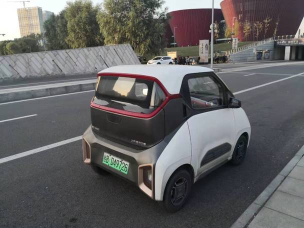 城市通勤小精灵 太原深度试驾宝骏e200