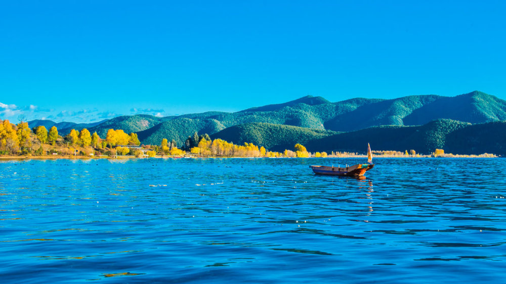 泸沽湖最美攻略