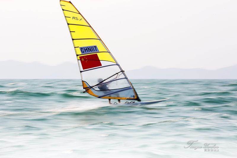 極限運動乘風破浪會有時直掛雲帆濟滄海