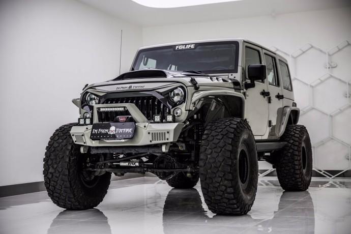 改而不装13这才是牧马人该有的样子顶火改装的牧马人一直深受广大群众