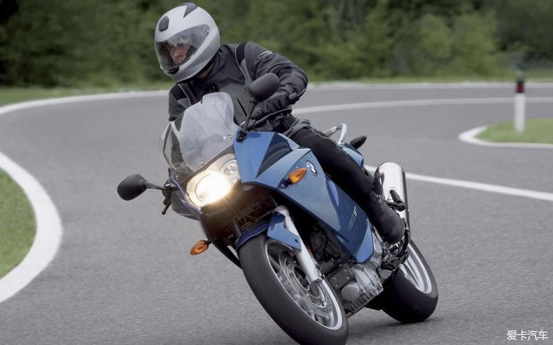 两轮猛兽宝马f800st系列1