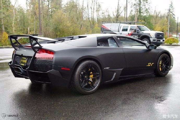 大家来侃车且仅有两台亚光黑色neronemesis