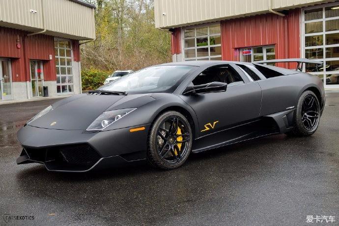 大家来侃车且仅有两台亚光黑色neronemesis