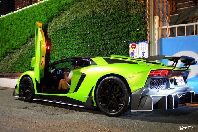 改而不装13#台湾,绿色大牛兰博基尼aventador-lp988 by dmc